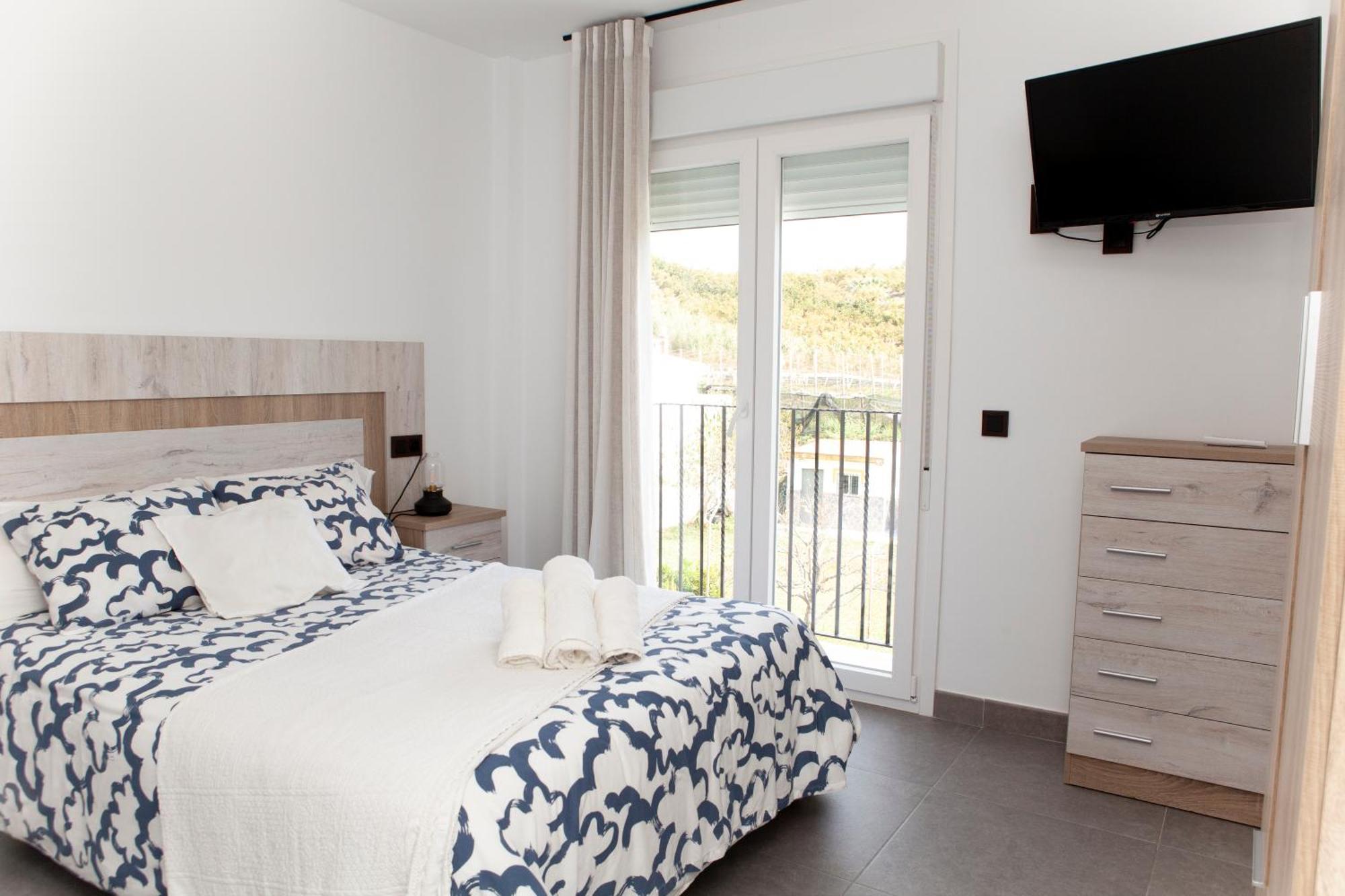 Apartamentos El Chorrilllo Almayate Bajo Eksteriør billede